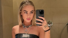 GLEDAJ MAMU... Najpopularnija fudbalerka pozirala s dragom osobom, fotka zapalila Instagram!