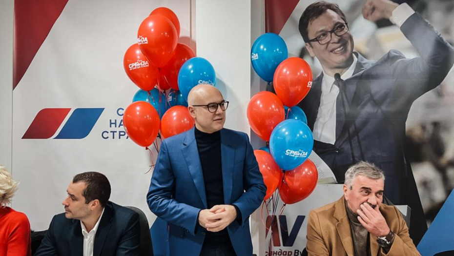 VUČEVIĆ U BORČI: 17. decembra izbor je vrlo jednostavan - Srbija koja ide napred ili Srbija pre 2012. godine (FOTO)