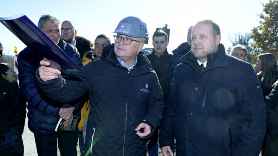 Vesić: U Borski okrug uloženo više od 12 miliona evra, nova ulaganja u 2024.