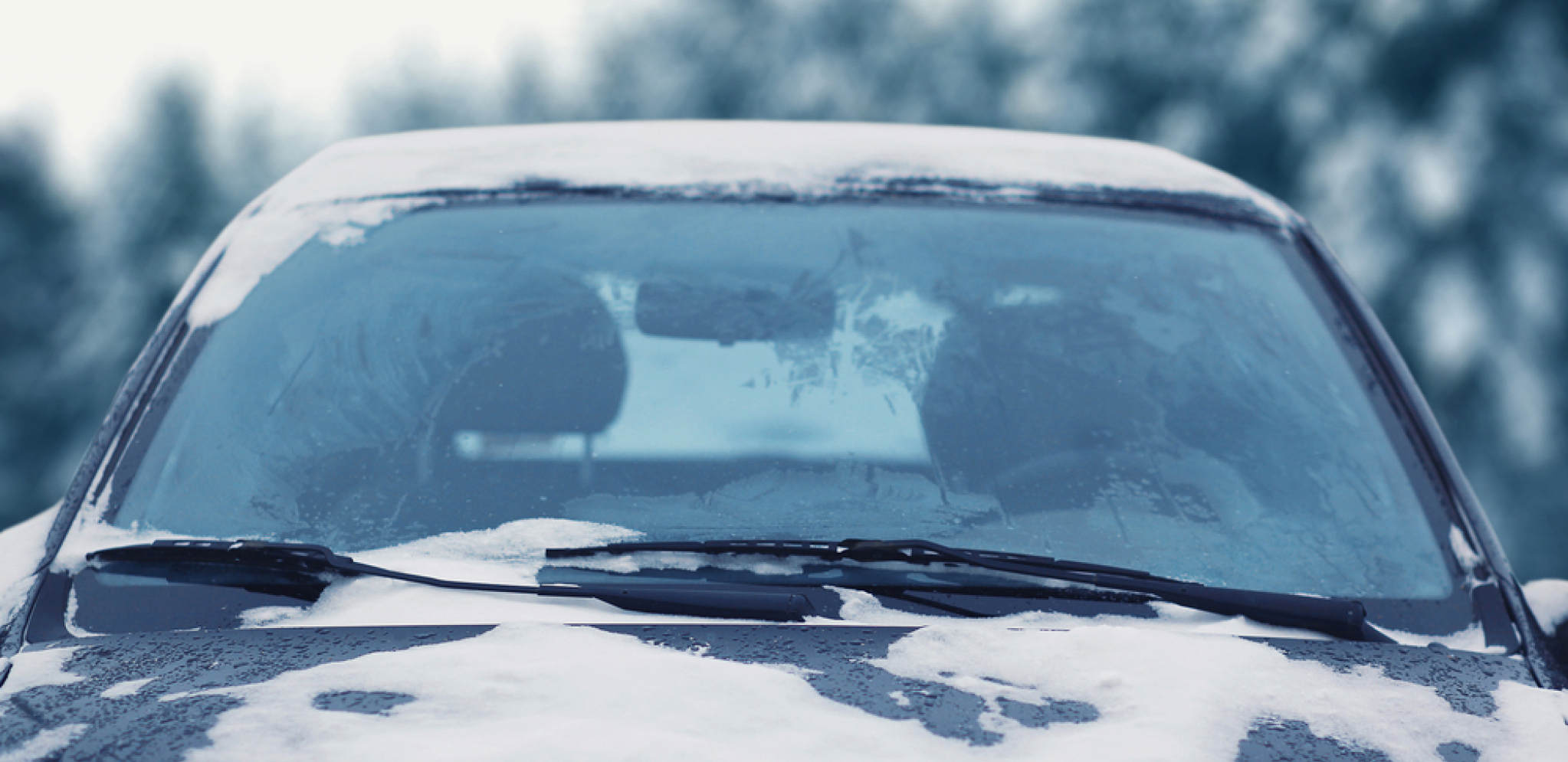 SNEG ZATRPAO SRBIJU - VOZAČI, OPREZ! Evo šta NIKAKO ne treba raditi pre sedanja u auto, a ove stvari su obavezne