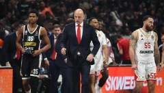 OBRADOVIĆ IDE U POLUFINALE Džaba i sjajni srpski centar