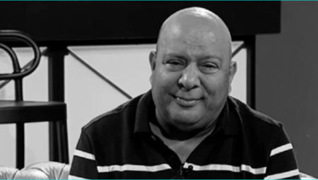 HTEO DA IH ČASTI PIĆE, A ONI POPILI VISKI OD 1000 EVRA Pevač otkrio šok detalje o Džeju, ovo do sada niste znali o njemu