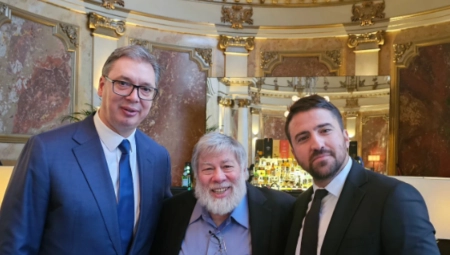 VUČIĆ I VOZNIJAK NA RUČKU U NAJLEPŠEM RESTORANU U ZEMLJI Predsednik sa ponosom pokazao budućem zemljaku projekat Beograd na vodi (FOTO)