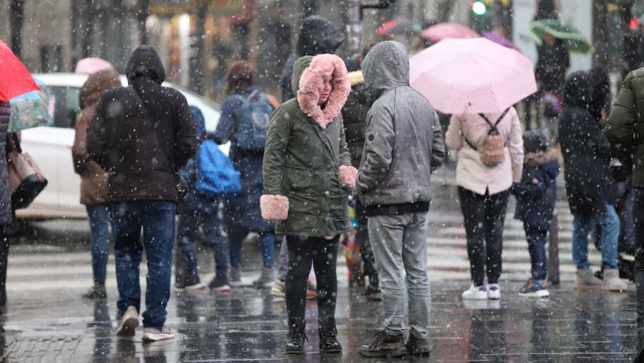 ZIMSKO VREME STIŽE U SRBIJU Poznat tačan datum, nakon olujnog vetra dolaze LOŠE VESTI