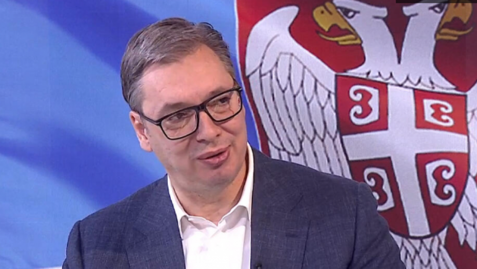 TAČNO U 21 ČAS  Predsednik Vučić gost emisije "Ćirilica" na TV Hepi