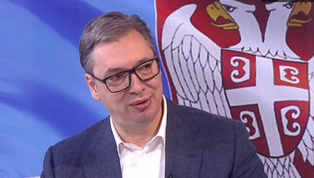 BOŽIĆNO JUTRO SA PREDSEDNIKOM Vučić sutra u 11 na TV Pink