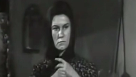 SUPRUGA BOGATOG PEVAČA UMRLA KAO BESKUĆNICA Čuvena glumica poslednje dane provela u bedi, niko nije želeo da joj pomogne!