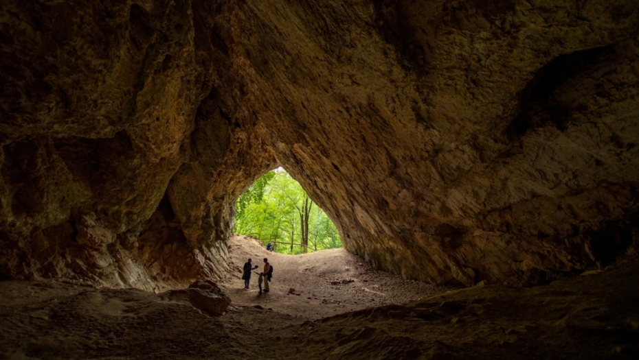 OVO JE NAJVEĆA PEĆINA SVETU Prostor je ogroman da u njega može da stane nekoliko nebodera od 40 spratova