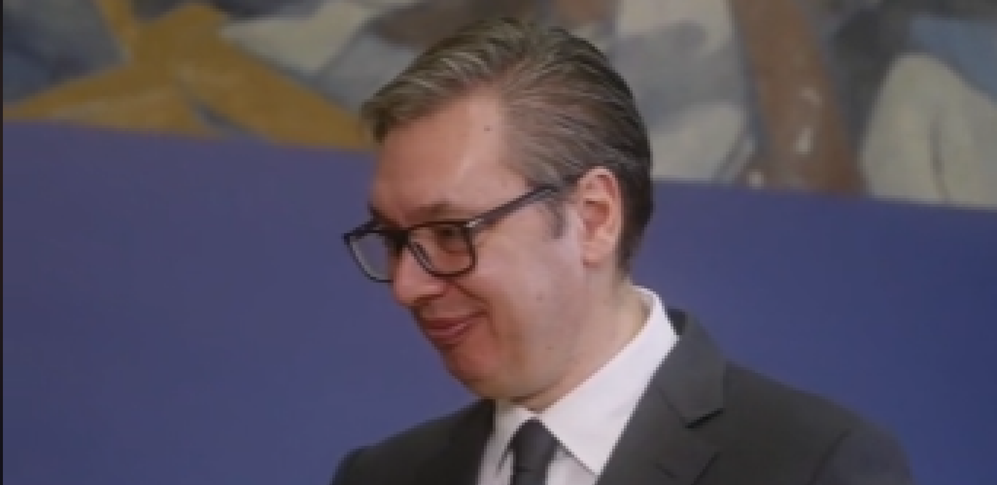 VUČIĆ DOBIO NEOČEKIVANI POKLON Imitator predsednika Srbije spremio lepo iznenađenje (VIDEO)