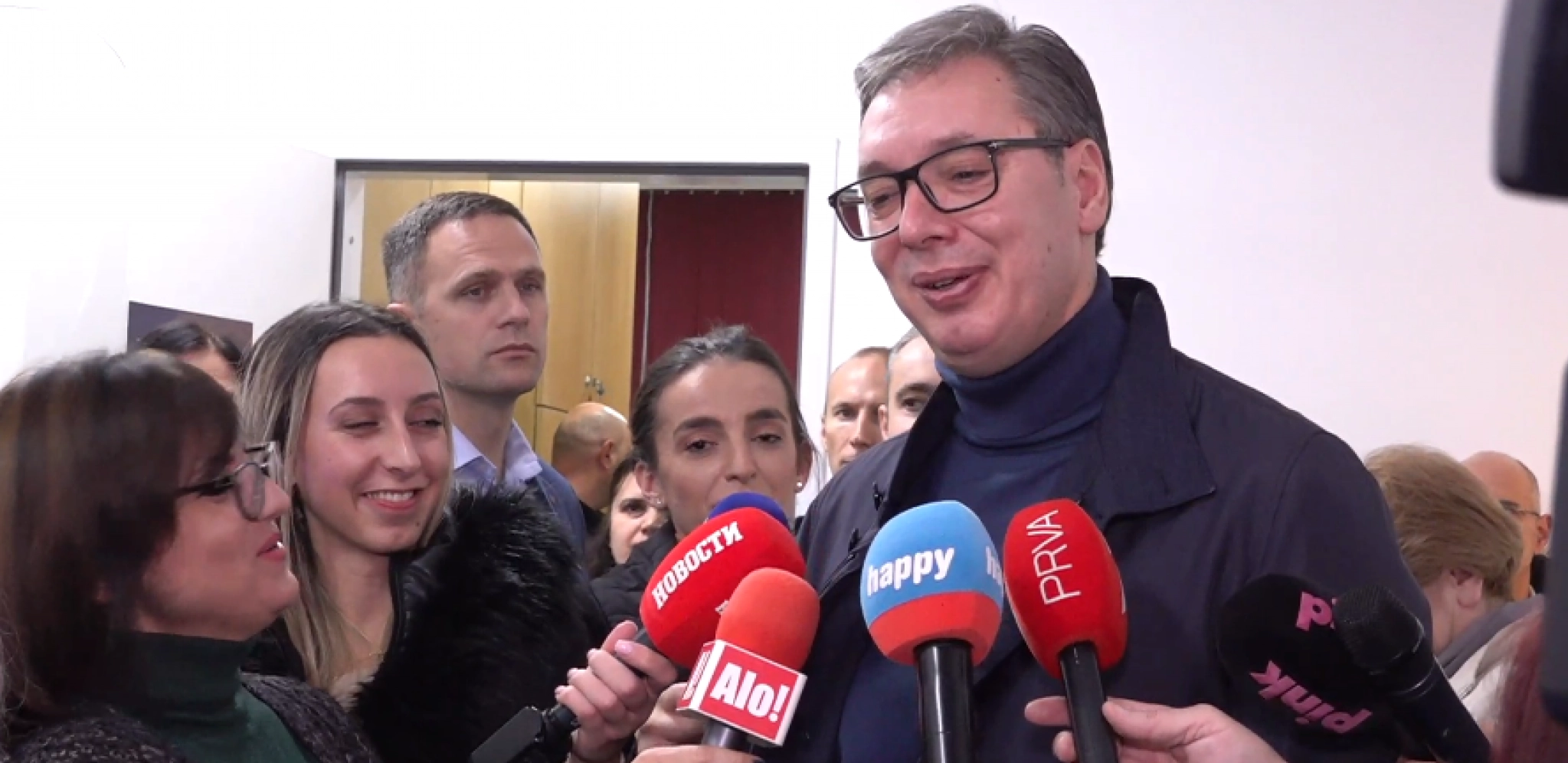 VUČIĆ OTKRIO VELIKU ŽELJU SVOG SINA VUKANA "Samo on da dođe i da napravi sliku sa njim"