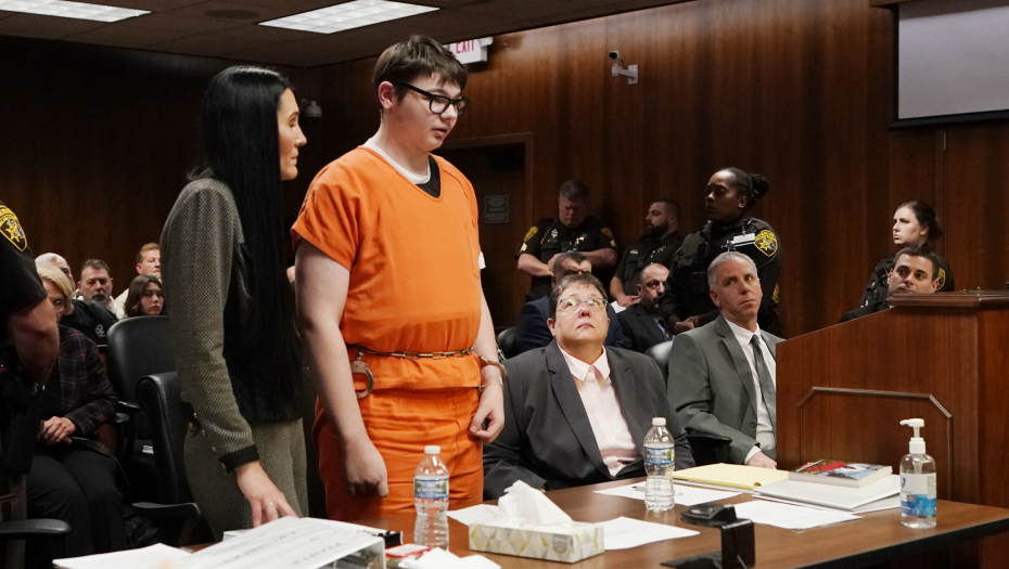 "JA SAM JEDNA LOŠA OSOBA" Bizarna scena na suđenju u Mičigenu, dečak počeo da se obraća sudiji, a sve je počeo sa crtežima