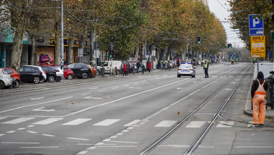 BEOGRAĐANI, MENJA SE SAOBRAĆAJ NA NAJPROMETNIJOJ DEONICI! Zbog radova na raskrsnici, biće zatvoren Bulevar!