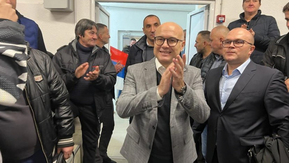 "17. DECEMBRA IZBOR JE JEDNOSTAVAN" Vučević u Ljuboviji i Malom Zvorniku: U pobede