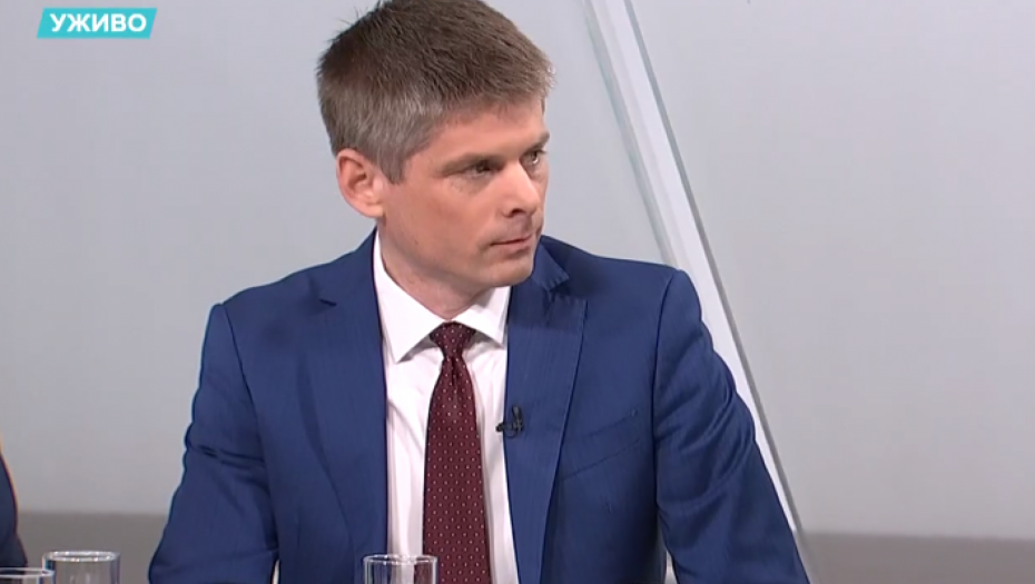 ARNO GUJON: Nekima smeta što branimo srpske interese u svetu
