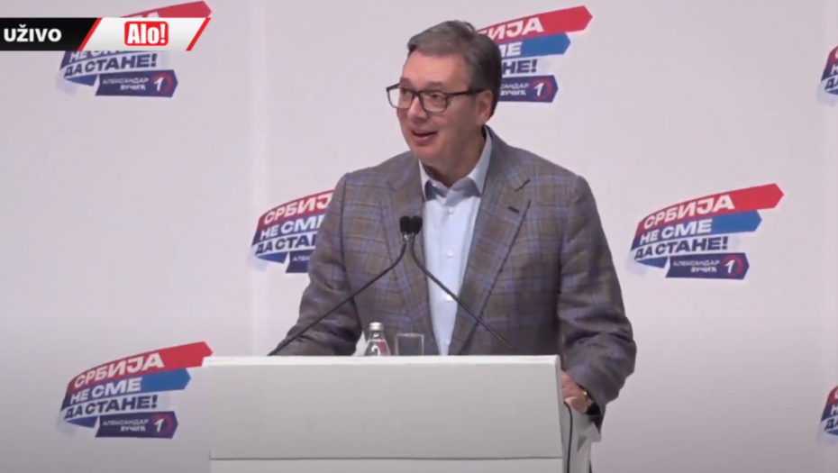 ĐILAS POŠTEN, MIKI PAMETAN KAO ŠTO SMO PALMA I JA MRŠAVI I ZGODNI Na ovu Vučićevu foru se nasmejala cela Jagodina (VIDEO)