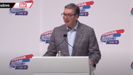 "RASKOKODAKALI SU SE DA ĆU DA UVEDEM SANKCIJE RUSIJI..." Vučić pred prepunom halom u Jagodini: "Kad je počeo rat u Ukrajini, bio sam oprezan"