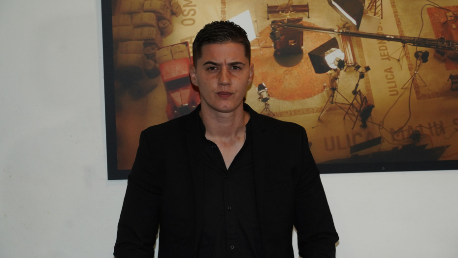 NJENA STRAVIČNA ŽIVOTNA ISPOVEST DOVELA JE SVE DO SUZA Hitno se oglasio direktor doma za nezbrinutu decu u kojem je bila učesnica Elite