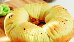 KLUPKO PUNJENI HLEB Mekan i slasan Recept i intervju sa Ivanom Dimitrijević