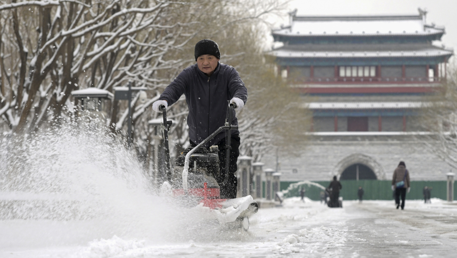 PEKING ZAVEJAN Zatvoreni autoputevi, temperature u minusu i narednih dana