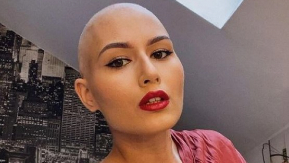 LEPA KATARINA JE IMALA 18 GODINA KAD JE SAZNALA DA IMA RAK Pobedila je bolest, ali se tumor vratio! U OVO ČVRSTO VERUJE