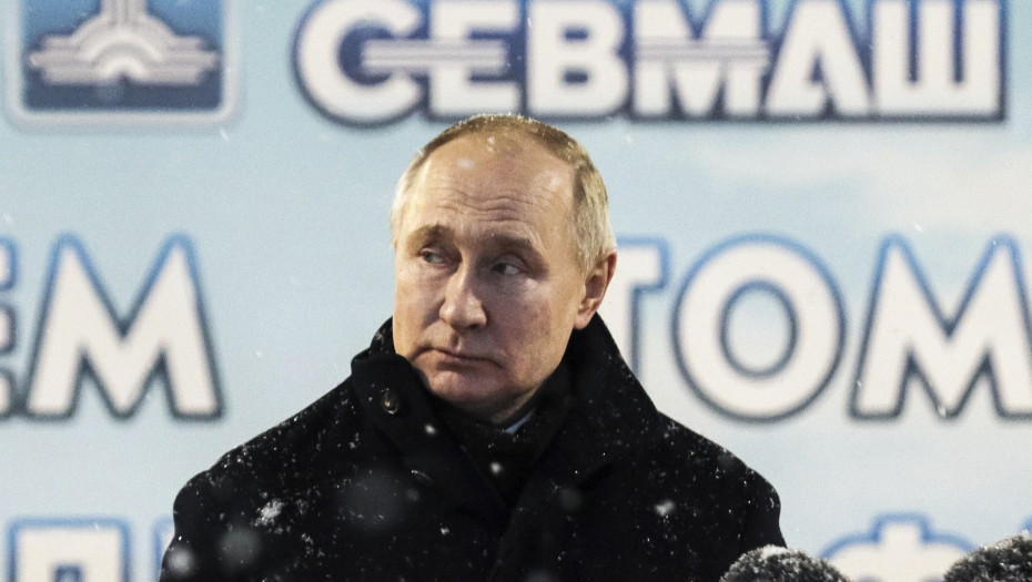"RUSIJA IMA ZASTRAŠUJUĆE PODMORNICE" Putin: Nema im ravnih u svetu (FOTO/VIDEO)