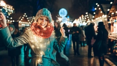 VEČERAS PRE PONOĆI SVI TREBA DA ISPOŠTUJU 1 OBIČAJ Evo šta prema narodnom verovanju treba da uradimo kako bi cele godine imali sreće
