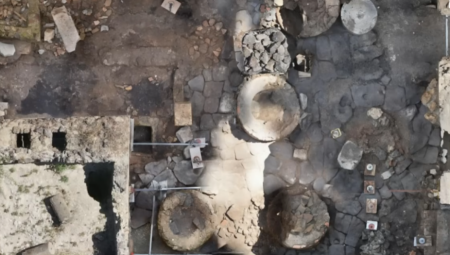 PEKARA POKAZUJE NAJSUROVIJU I NAJBRUTALNIJU STRANU ŽIVOTA U IMPERIJI  Veliko arheološko otkriće u Pompeji (VIDEO)