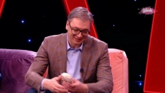 HIT U AMI G ŠOU Otkriveno ko je "pravi Vučić" - predsednik nasmejao ceo studio (FOTO)