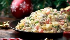 STROGO ČUVANI, TAJNI RECEPT ZA RUSKU SALATU Zbog ovog sastojka ukus joj je savršen