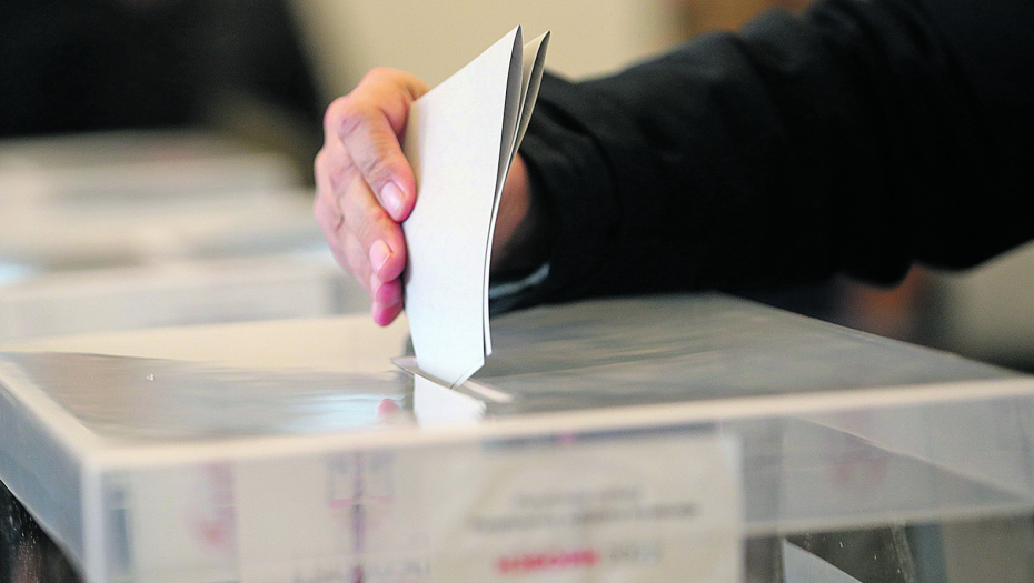 NOVI REZULTATI RIK-A OD JUTROS U 7 Apsolutnu većinu ima Izborna lista Aleksandar Vučić - Srbija ne sme da stane sa 47,24 odsto glasova