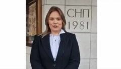 MAJKA TROJE DECE I DOBITNICA NAGRADE ZA FILANTROPIJU VANJA PETKOVIĆ: Čеpom do osmеha" jе obеzbеdilo 83 pomagala za dеcu sa smеtnjama! Srbija nе smе da stanе