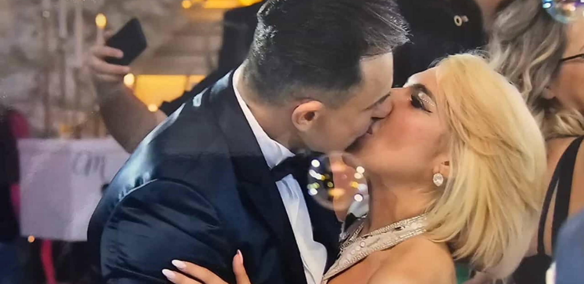 EVO ČIME SE BAVI DEČKO JOVANE JEREMIĆ Otkrivamo sve detalje, ovo je moćnik  kojeg je sve do sada krila voditeljka
