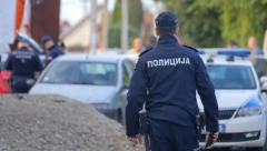 POZNANIKU PUCAO PRAVO U GLAVU, HTEO DA MU PRESUDI ZBOG NOVCA ILI LJUBOMORE Krvavi obračun u Šapcu