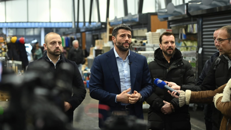 Šapić obišao novi „buvljak” na Miljakovcu: Moderni prostor urađen po svim svetskim standardima (FOTO)