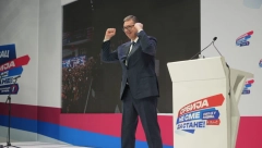"KO SA OVAKVIM DIVNIM LJUDIMA MOŽE DA IZGUBI" Predsednik Vučić poslao snažnu poruku građanima