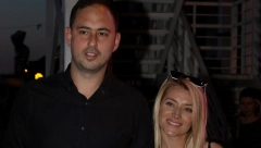 BIVŠI MUŽ ANĐELKE PRPIĆ KRVNIČKI NAPADNUT NA DORĆOLU Usred belog dana mu s leđa prišli nepoznati muškarci, evo šta su mu uradili