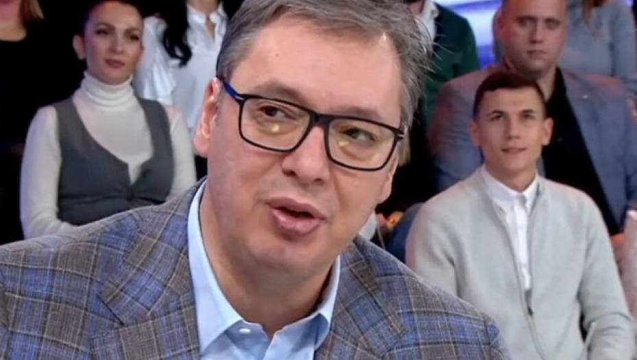 "NAŠE KOMPANIJE DOBIJAJU VEĆE PODSTICAJE"  Vučić otkrio da država ulaže u domaće firme
