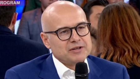 "MI NISMO KAO ONI ŠTO SVOJE LIDERE SKRIVAJU" Vučević: "Volimo što je Vučić nosilac liste -Srbija ne sme da stane"