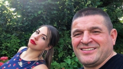 POREDILI SU JE SA ANOM IVANOVIĆ Ćerka Baje Malog Knindže je prava lepotica, a nikada ne biste pogodili čime se bavi (FOTO)
