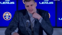 "UNIŠTIO ME JE ČOVEK SA ROLKOM" Jokić je zbog jednog pitanja morao da pogleda u skupoceni sat, a onda je sve nasjmeao