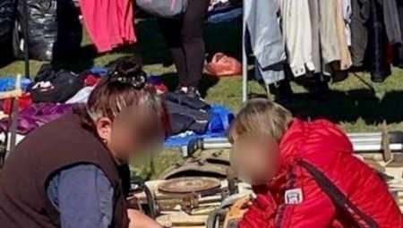 "U PRAHU JE, PIŠE I NJENO IME" Ovo se još nikada nije prodavalo na novosadskom buvljaku, ljudi zgranuti