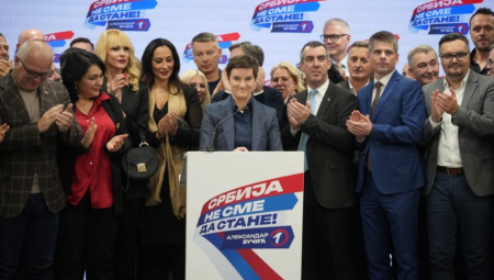 "MOŽEMO SAMI DA FORMIRAMO VLADU" Brnabić: Imamo više od 125 poslanika