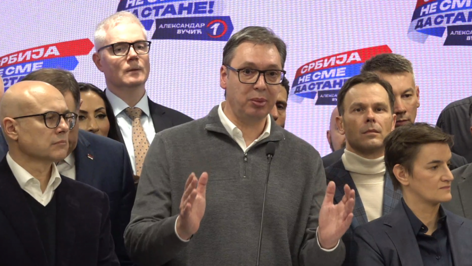 "TO JE NEŠTO ZASTRAŠUJUĆE" Vučić o uvredama na račun Srba iz Republike Srpske tokom glasanja