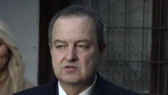 DAČIĆ O DIVLJANJU ISPRED SKUPŠTINE GRADA Nasilje je njihov jedini program, puna podrška državi i Vučiću