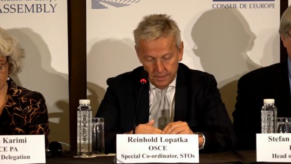 "DAN IZBORA JE GENERALNO PROŠAO BEZ NEPRAVILNOSTI" Tim međunarodnih posmatrača izneo ocenu izbora u Srbiji