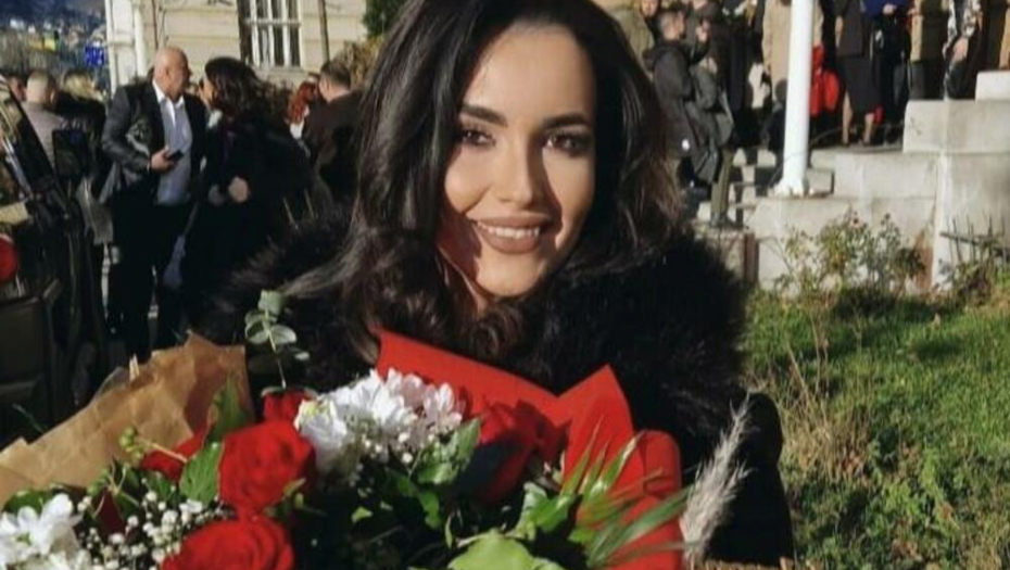 UBIJENOM BRATU POSVETILA DIPLOMU  Potresna priča iz BiH: Imao je samo 21 godinu kada je stradao, SLUČAJ PRATILE KONTROVERZE