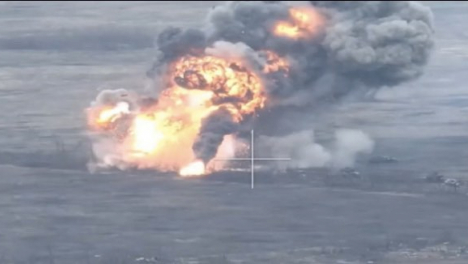 NUKLEARNA PEČURKA Trenutak eksplozije tenka Oružanih snaga Ukrajine (VIDEO)