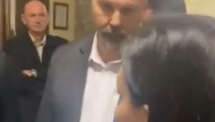 UŽIVAJU U NASILJU I HAOSU Mariniku podržali najveći promoteri nezavisnog Kosova i Srba ko genocidnog naroda (FOTO)