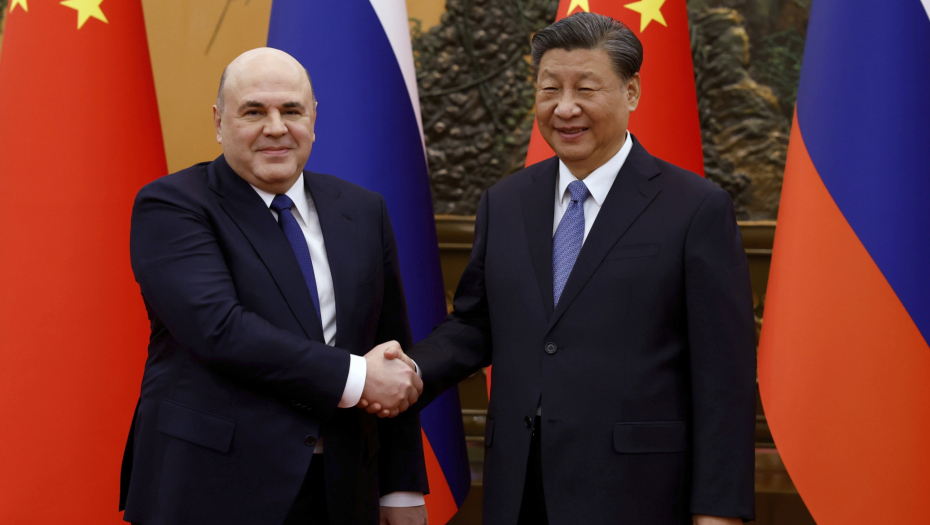 "RAZVOJ ODNOSA SA MOSKVOM STRATEŠKI IZBOR" Ruski premijer kod Sija