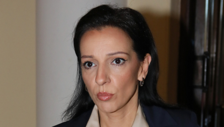 OGLASILA SE OPŠTINA VOŽDOVAC: Marinika Tepić je u svojim lažima nadmašila sebe jer je u saopštenju poništila skoro duplo više dozvola nego sto je izdato